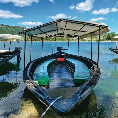 Vila Bozinovic * Kremena